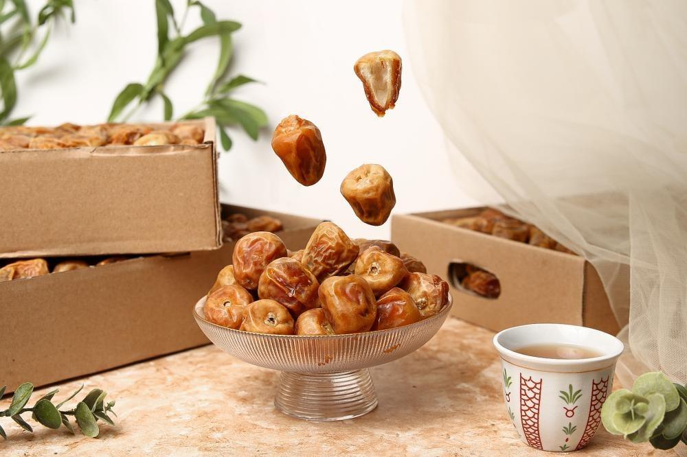 sukkari dates